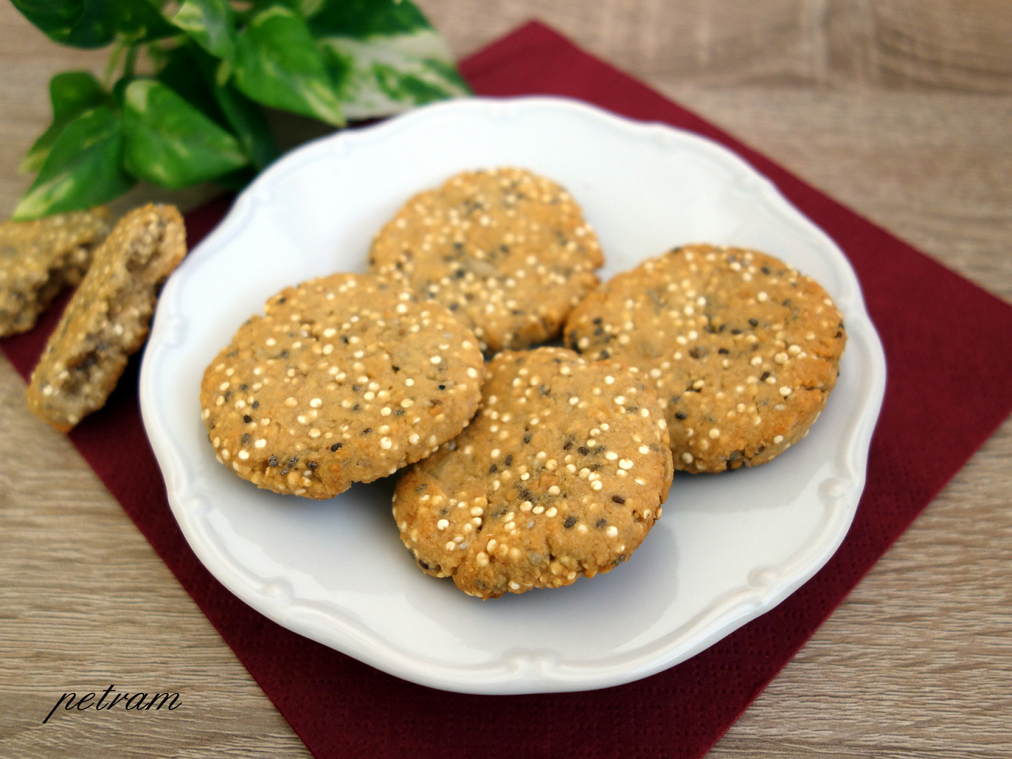 Arašídové sušenky s quinoou (bez lepku, mléka a vajec)