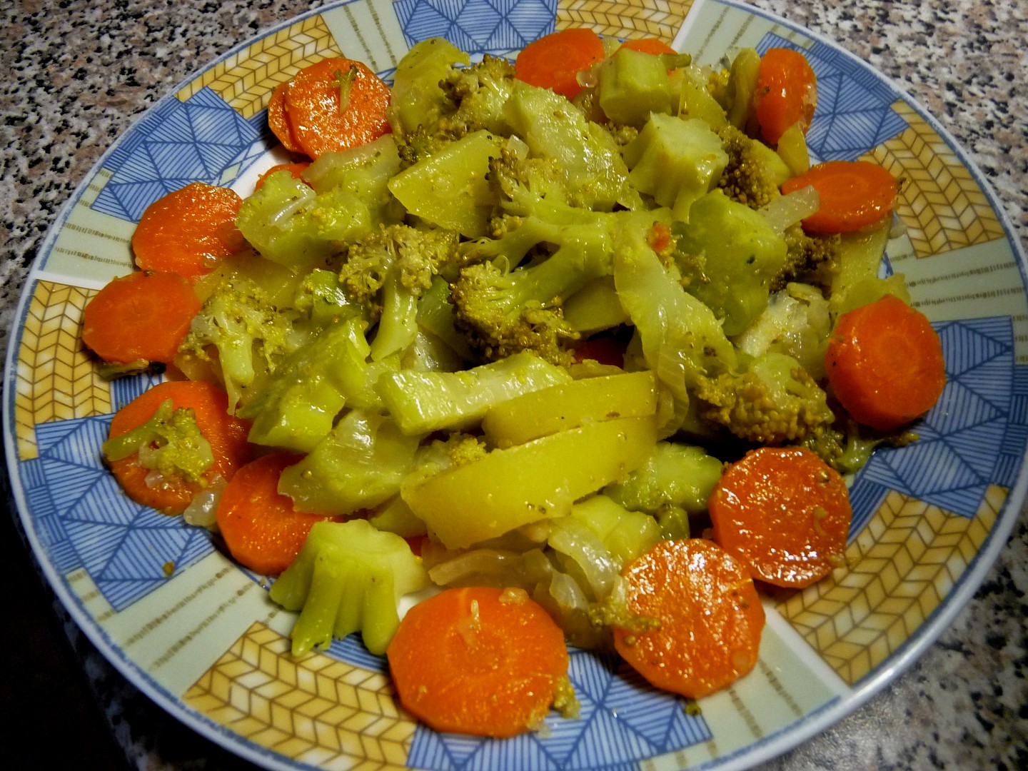 Brokolice brambory, mrkev - v páře a rychlovka neskutečně dobrá