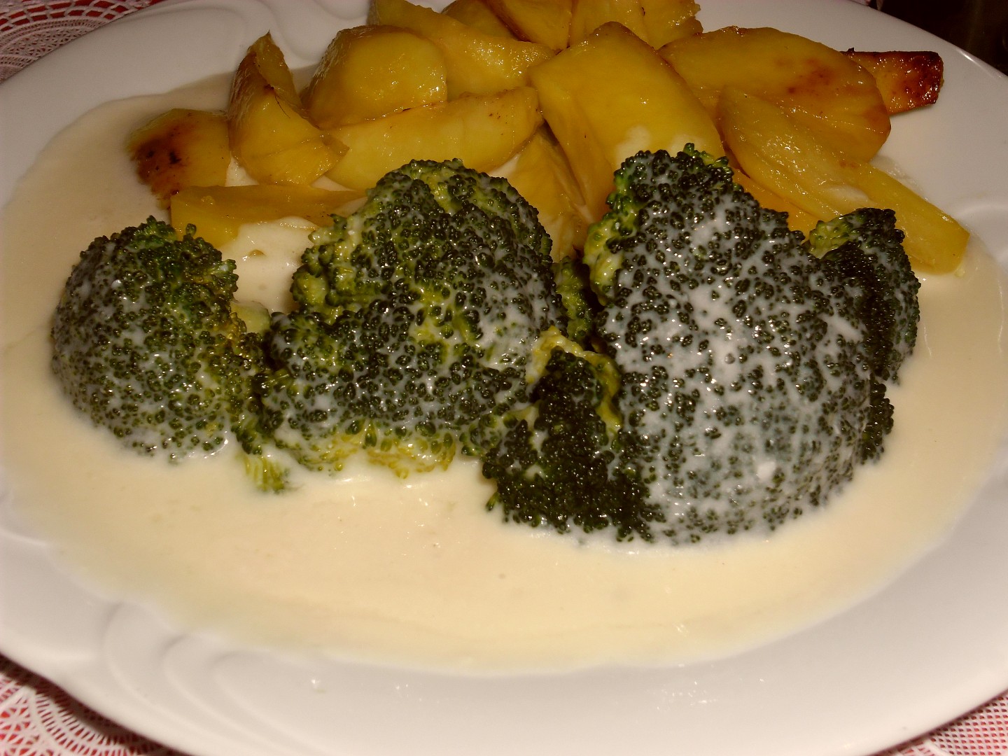 Brokolice s hermelínovou omáčkou recept 
