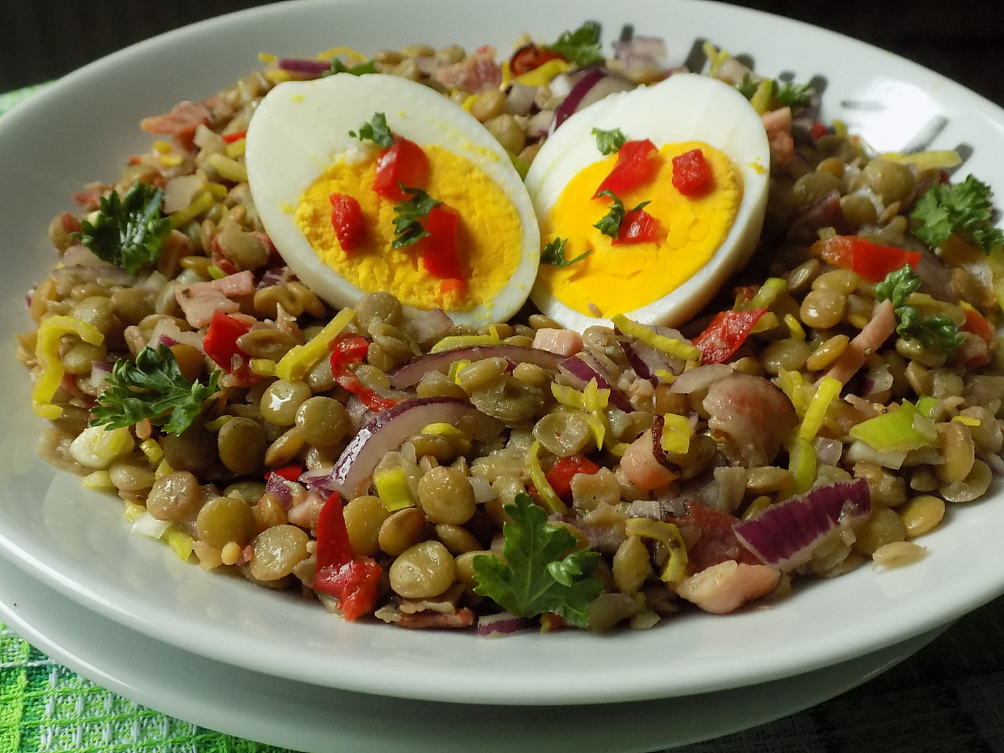 Čočkový salát s vejci recept 