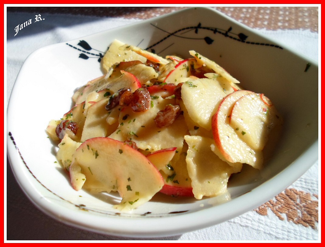 Jablečný salát recept 