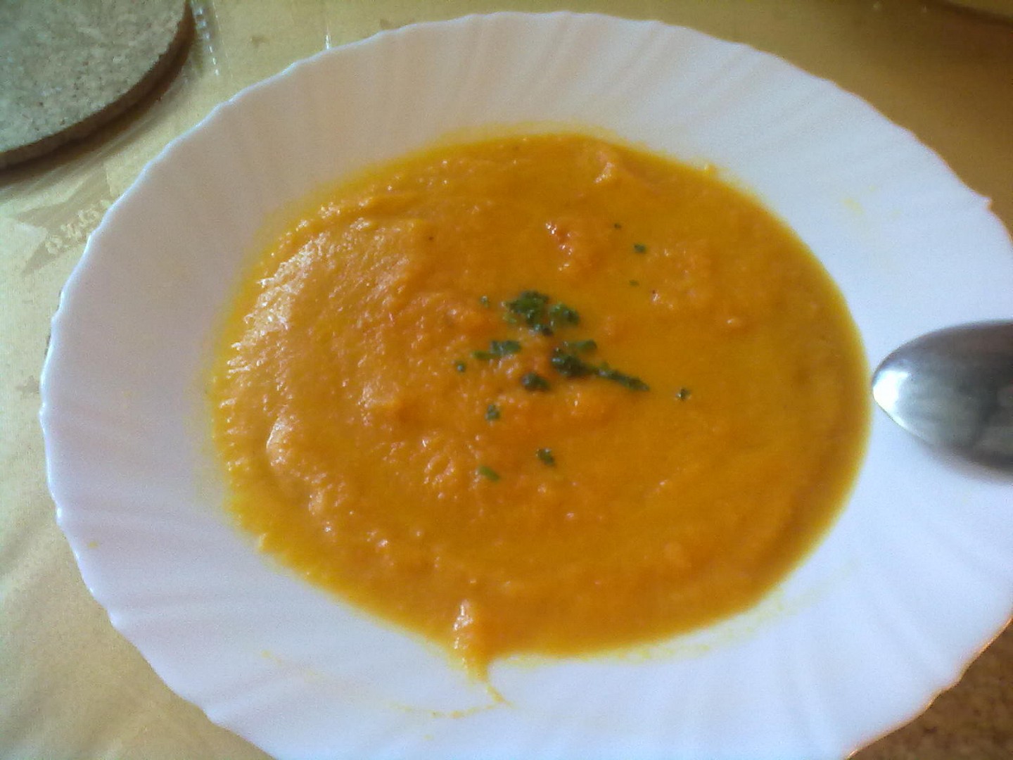 Krémová mrkvová polévka se zázvorem