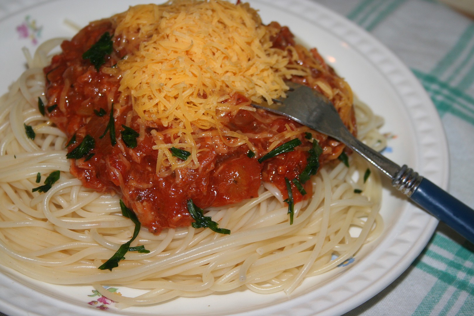 Špagety s tuňákem recept 