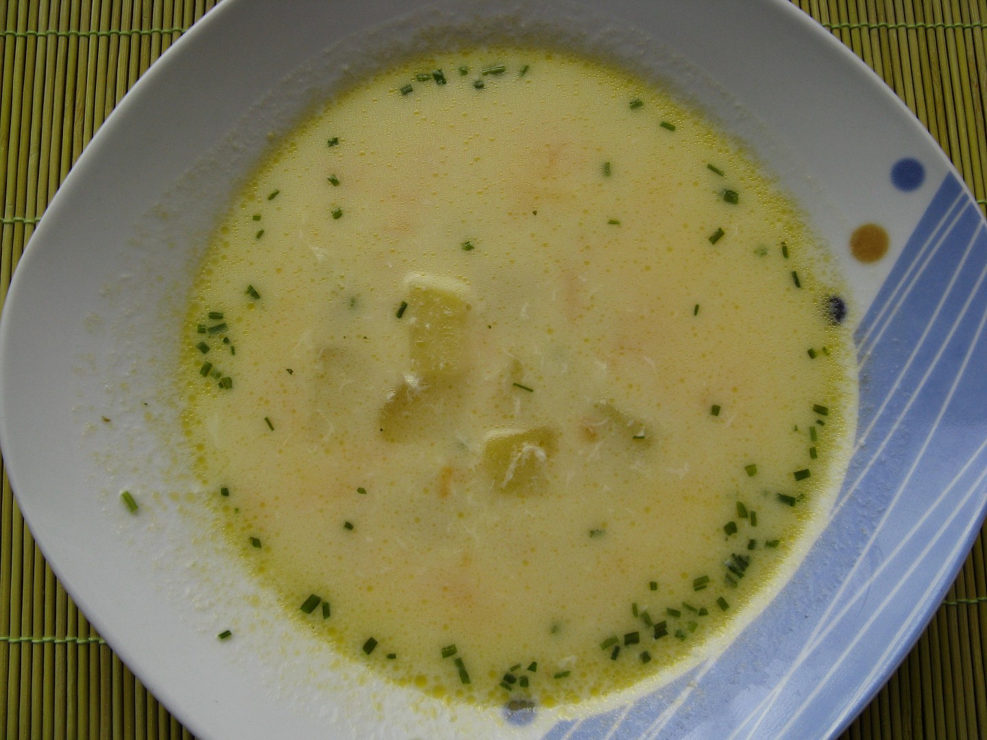 Sýrová polévka se zeleninou recept 