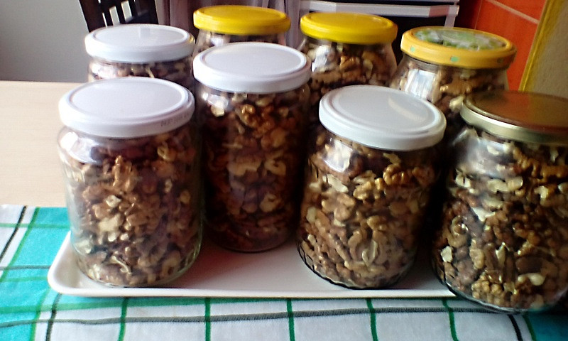 Zavařené ořechy recept 